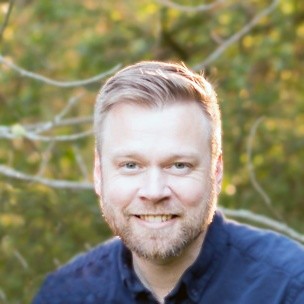 David R Lindahl